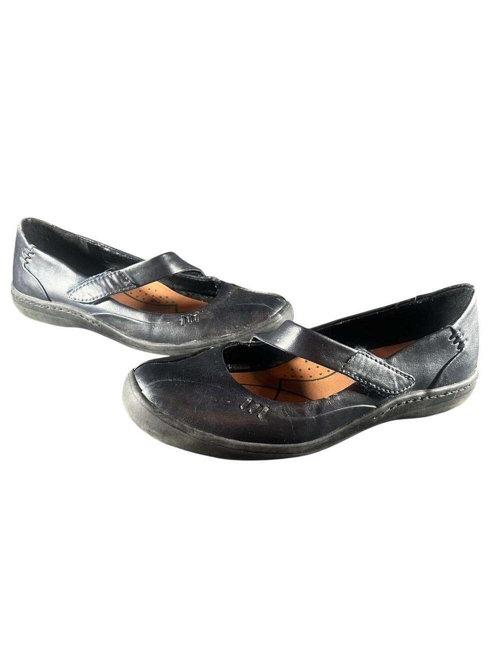 Bare Traps Black Leather Mary Jane Flats